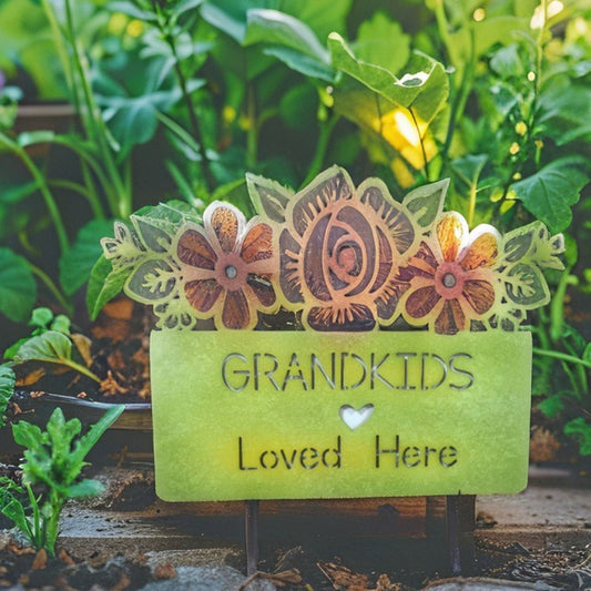 Grandkids Colourful Garden Stake 42cm - Image 2