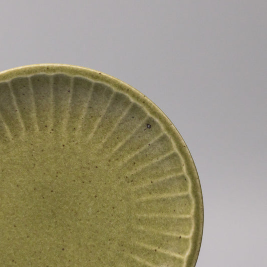 Plate 21.5cm Sunburst Green Glaze - Image 2