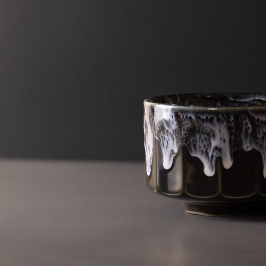 Matcha Tea Bowl 11cm Green with White drip - Image 2