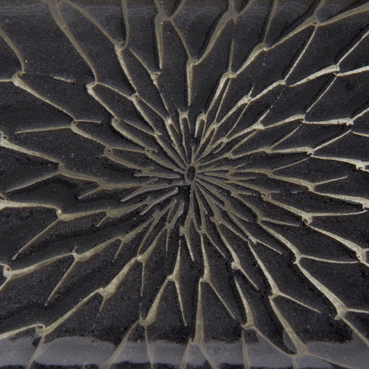 Sushi Plate 22cm Charcoal Net Design - Image 2