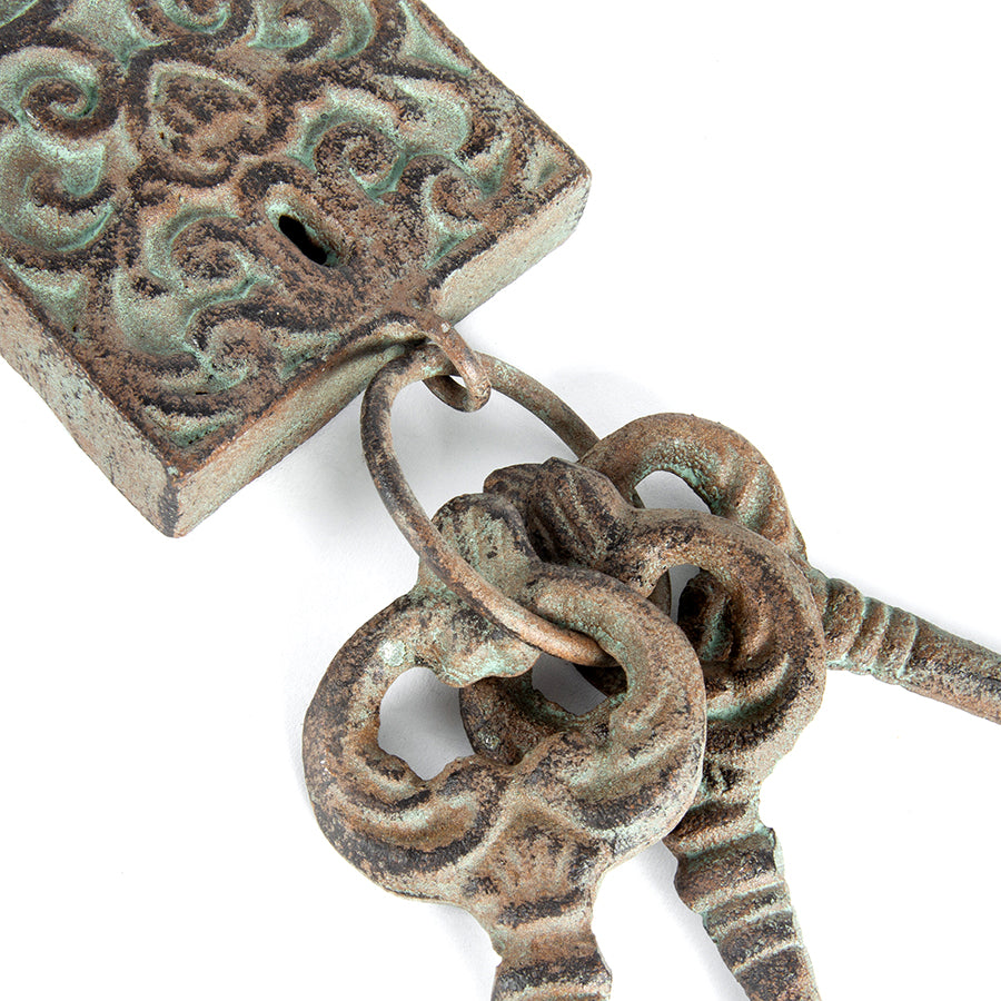 Antique Lock w 3 Keys on Ring 31cm - Image 3