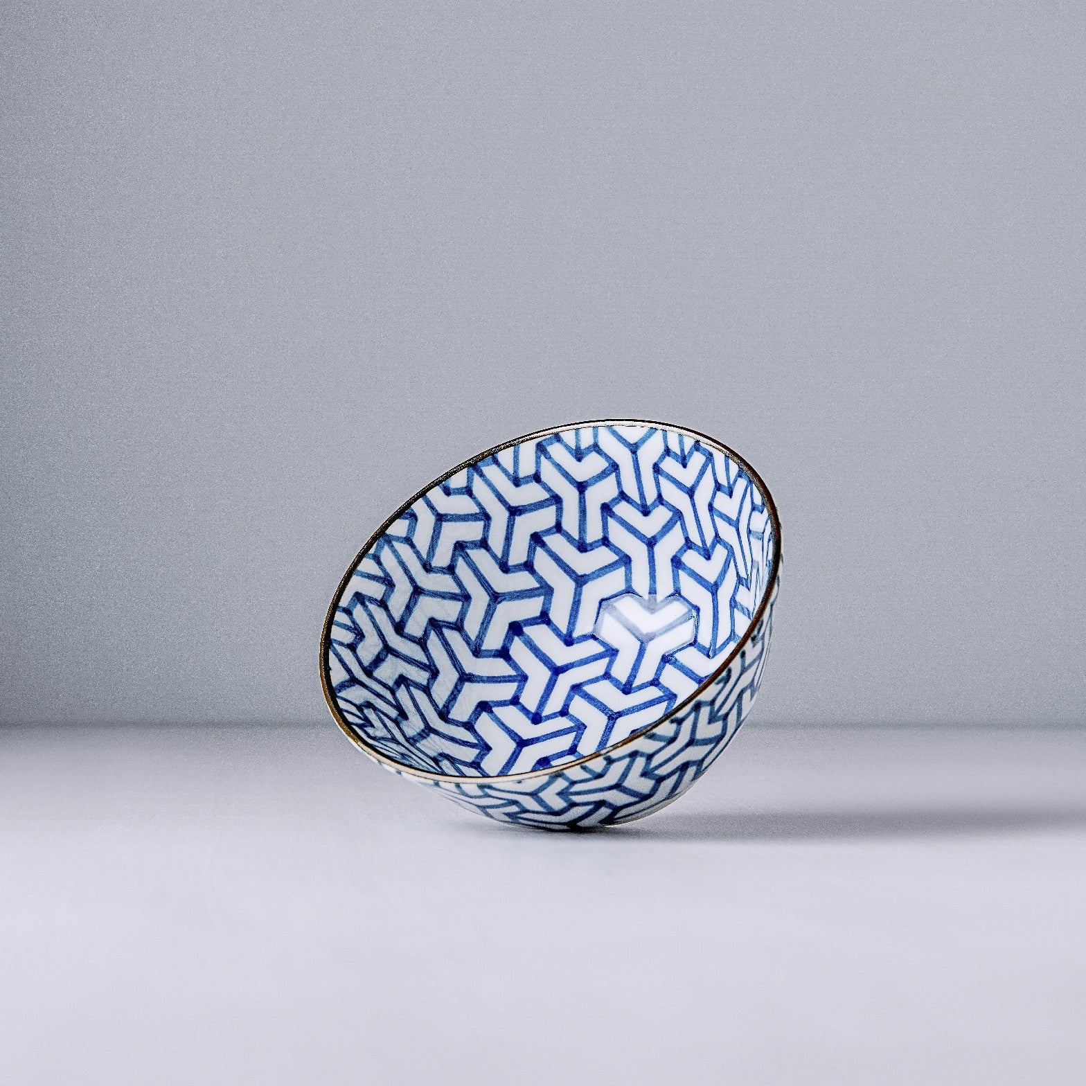 Bowl 13cm Indigo Ikat Herringbone Design - Image 4