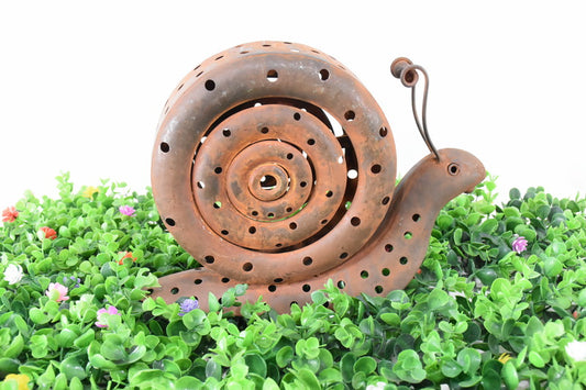 Rust Snail Candle Holder 32cm - Image 2