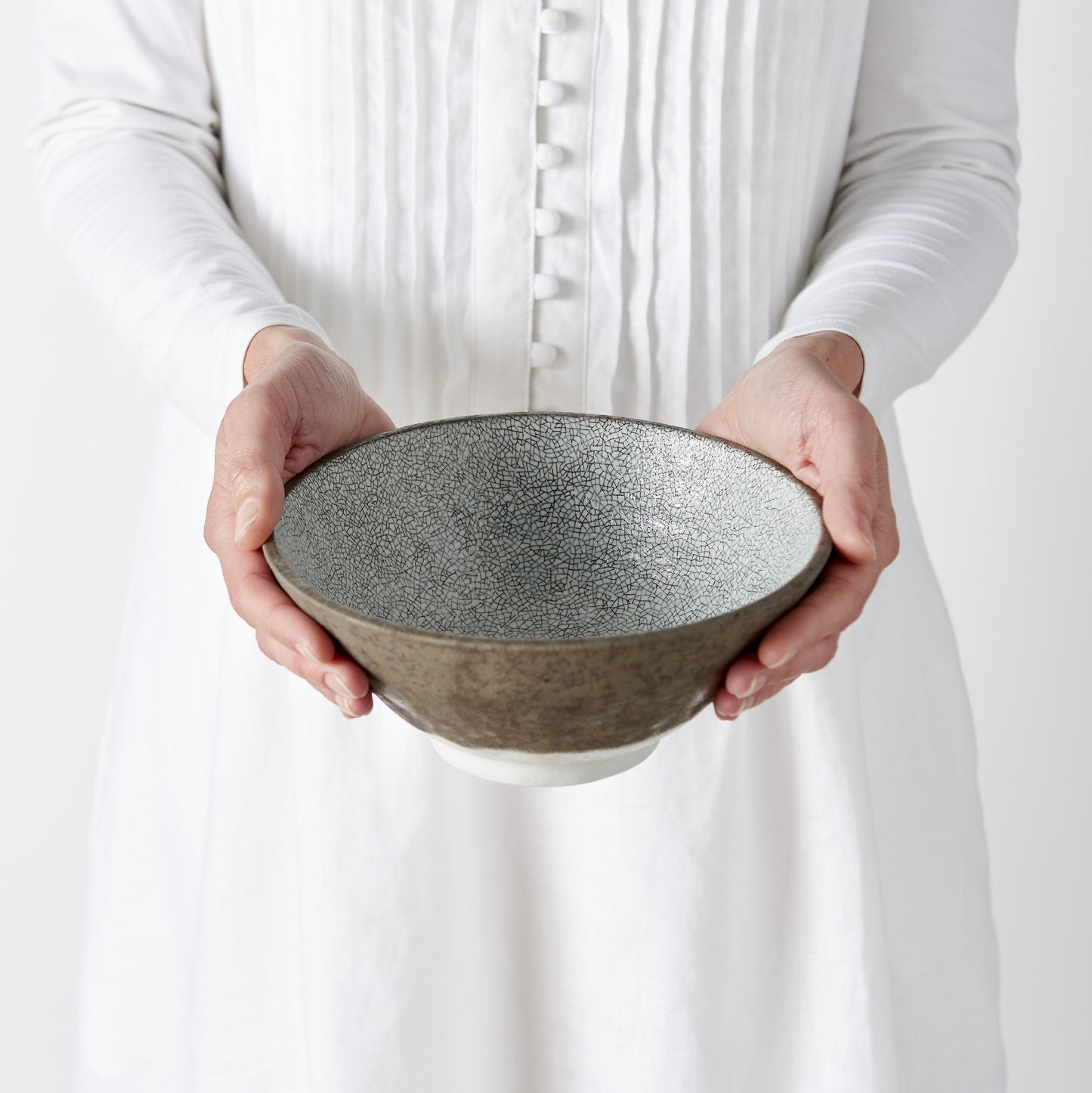 Udon Bowl 19.5cm Crazed Grey - Image 4