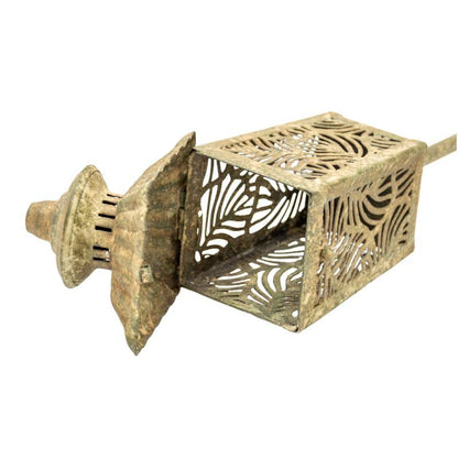 Vintage Style Garden Lantern Candleholder Stake 120cm - Image 2