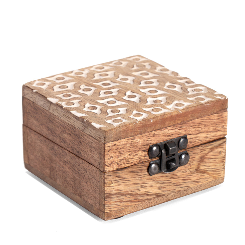 Square Box w Brass Handle 10cm