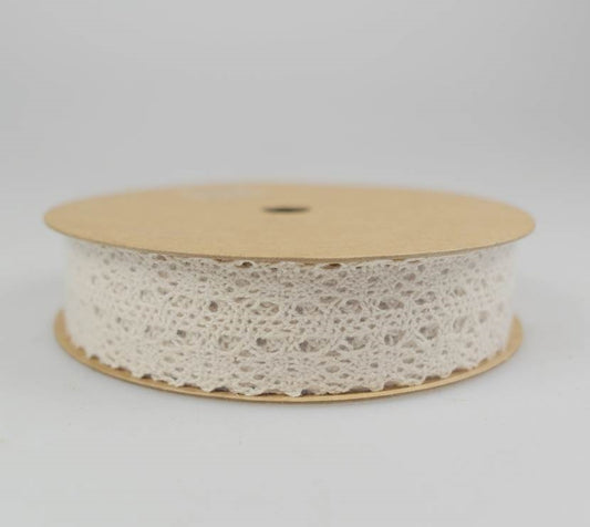 bulk 48 3m Cotton Lace Ribbon 28mm w/ Display Box