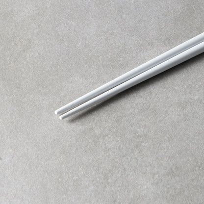 Chopsticks Lacquered Grey & White - Image 4