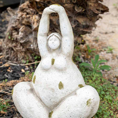 Yoga Pose Lady Garden Statue 24x43cm - Image 4