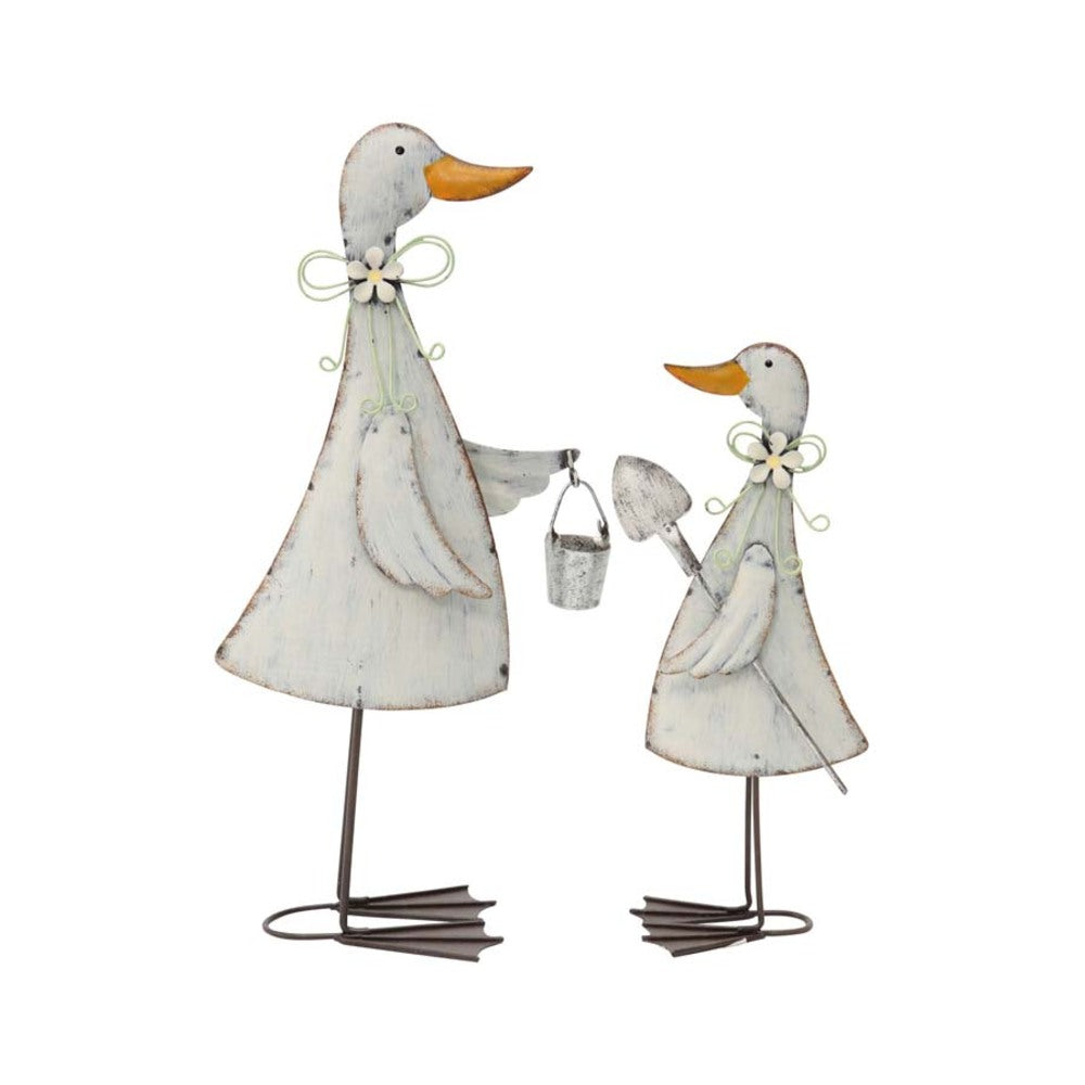 Set 2 Asst Gardening Metal Ducks Statue 28cm