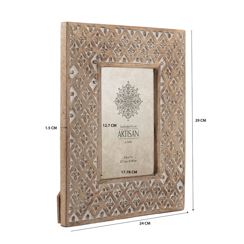 Handcrafted 5x7in 'Diamond Flower' Photoframe 29cm - Image 5