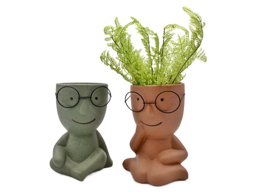 Set 2 Relaxing Man w/ Metal Glasses 22cm