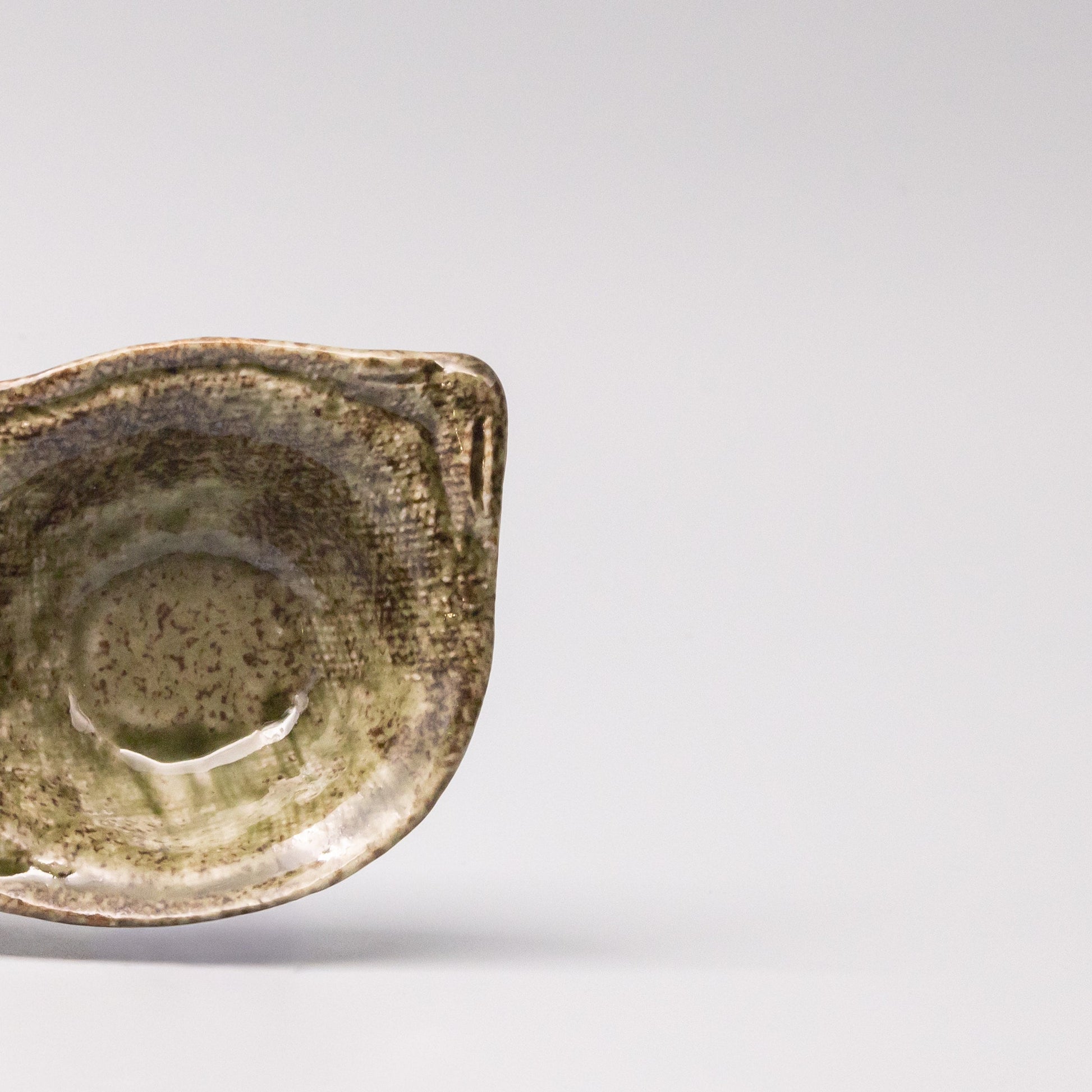 Edamame Triple Pod Dish Green Glaze - Image 2
