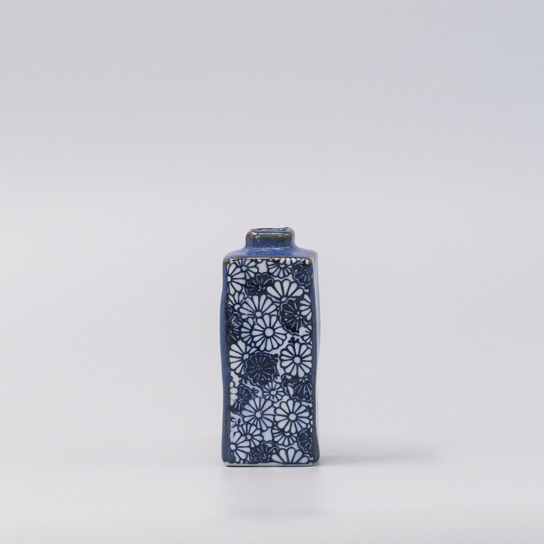 Vase Oblong Indigo Chrysanthemum - Image 4