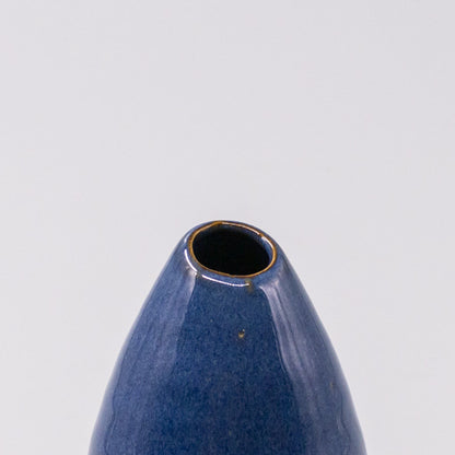 Vase Pinecone 10H Indigo Yuzen - Image 3