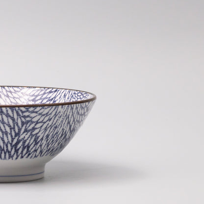 Udon Bowl 17.5cm Chrysanthemum Design - Image 2