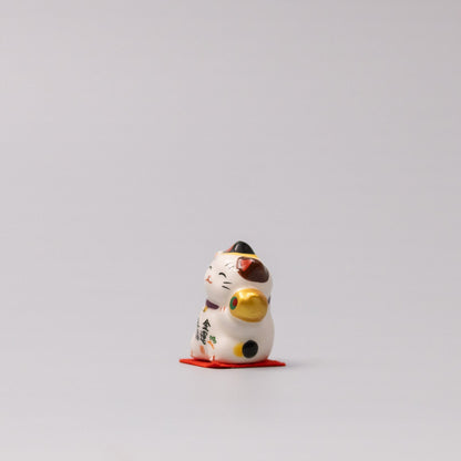 Okimono Wealth Fortune Cat - Image 3