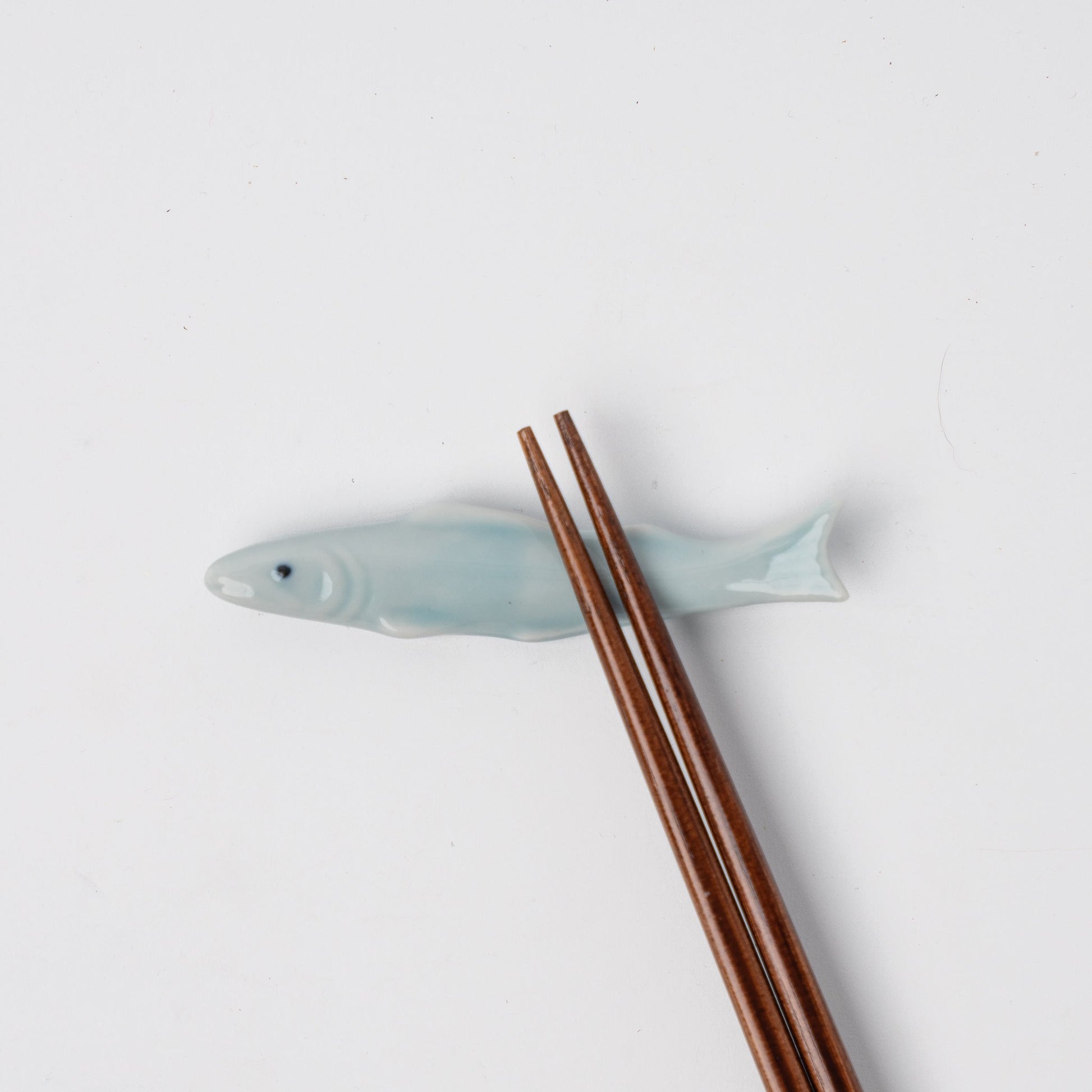 Chopstick Rest Ice Blue Mackerel - Image 2