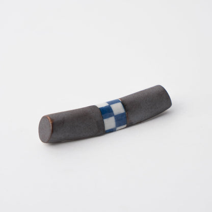 Chopstick Rest Cylinder Checker Black - Image 2