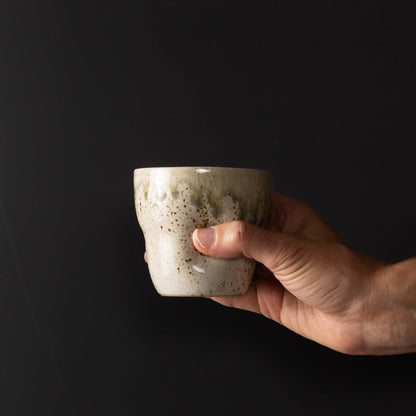 Mug Yunomi 280ml Light Green Drip Glaze - Image 5