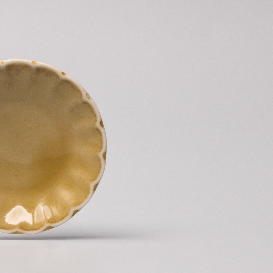Sauce Dish 8cm Scallop Saffron Gloss Glaze - Image 2