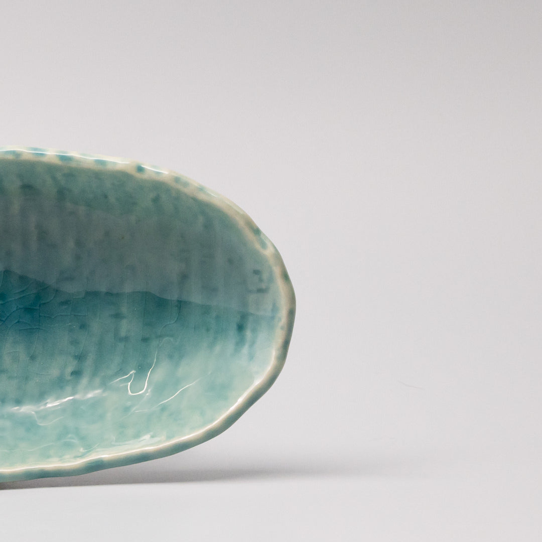 Sushi Plate 21cm Crackle Turquoise Glaze - Image 2