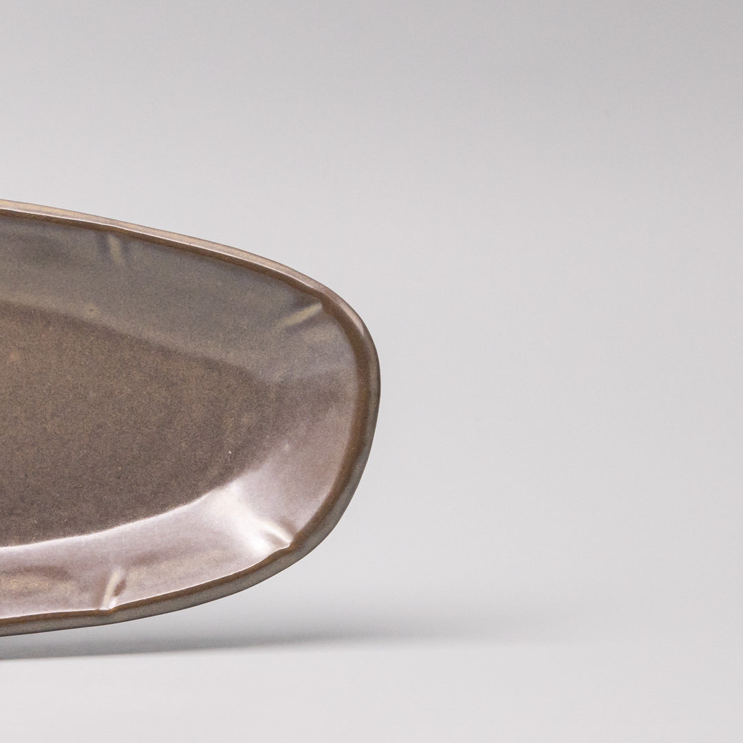 Organic Triangular Plate 27cm - Image 2