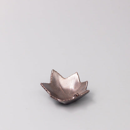 Sauce Dish Maple Leaf 6cm Metallic Lustre Glaze