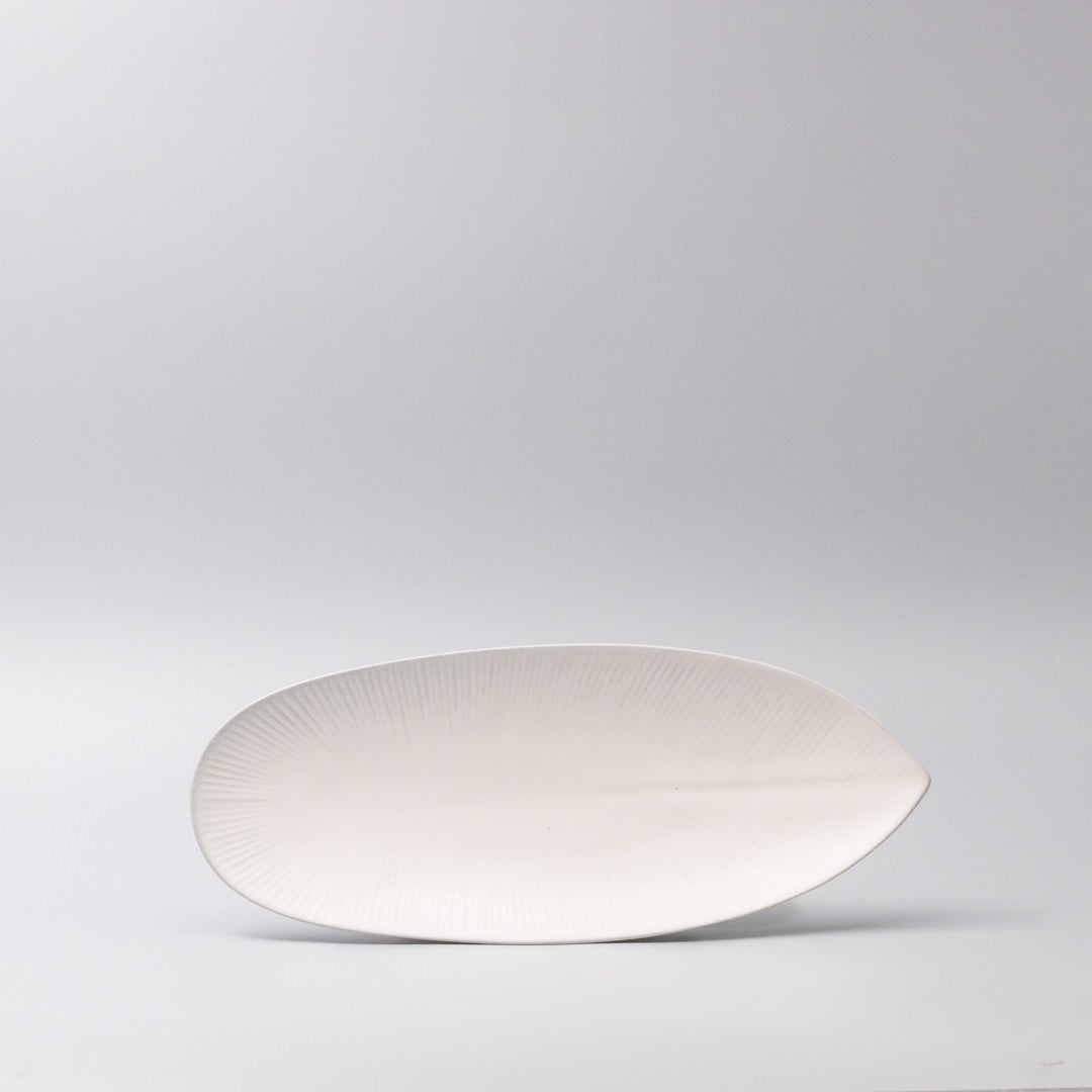 Plate Oval 31.5cm Snow Leaf Glaze - Image 3