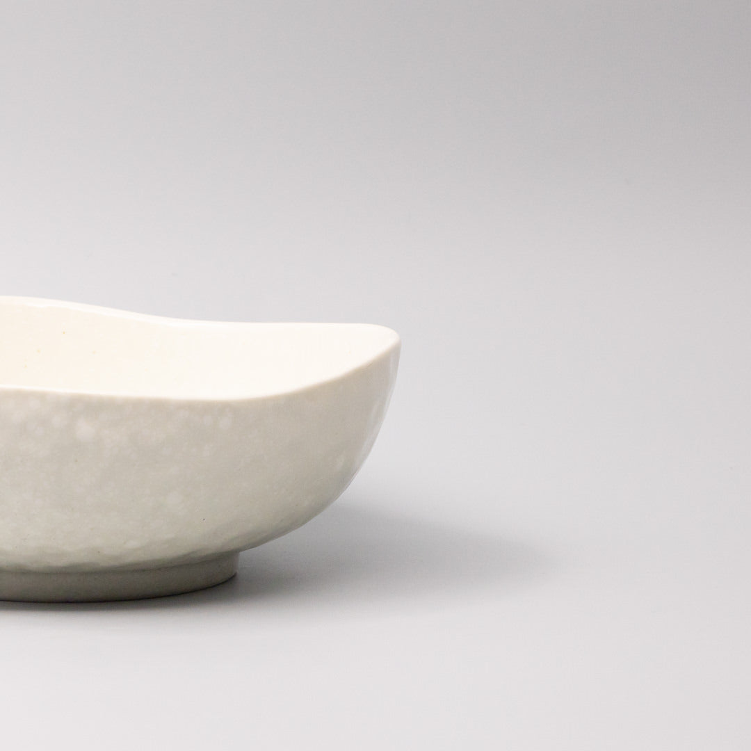 Bowl Organic Shape 20cm Kanso Soft White Glaze - Image 3