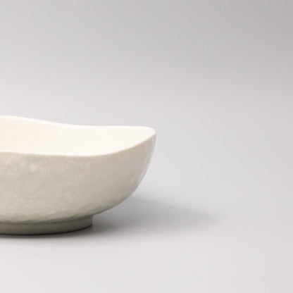 Bowl Organic Shape 20cm Kanso Soft White Glaze - Image 3