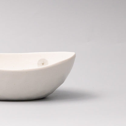 Bowl Oval 20cm White with Grey Dots Design - Image 2