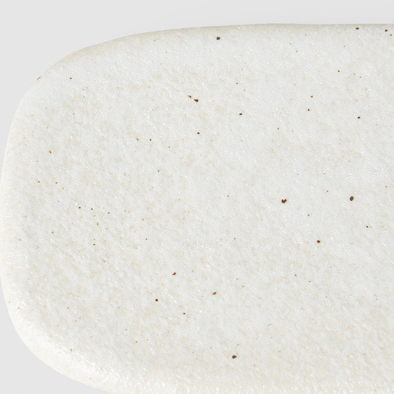 Plate Rectangular 22cm Shell White Glaze - Image 4