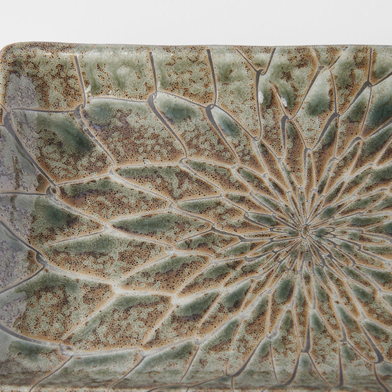 Sushi Plate 22cm Forest Green Net Design - Image 3