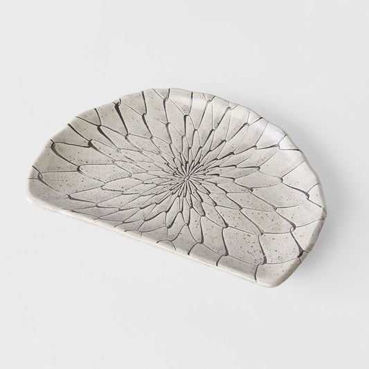 Plate D Shaped 21cm Grey Net Design - Image 2