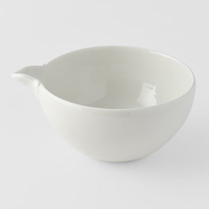 Pourer 12.5cm Ivory White Glaze