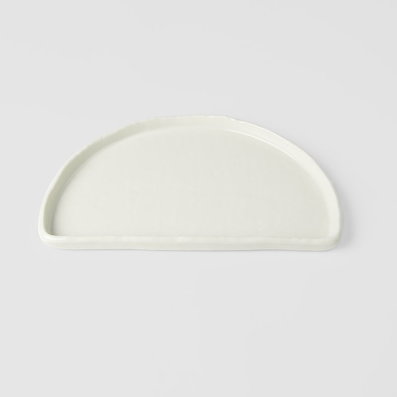 Half Moon Plate 21cm Ivory White Glaze - Image 3