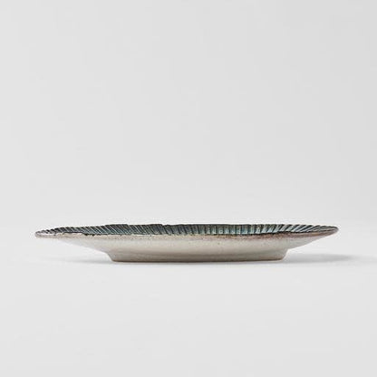Plate Leaf Shape 21cm Sky Blue Glaze - Image 3