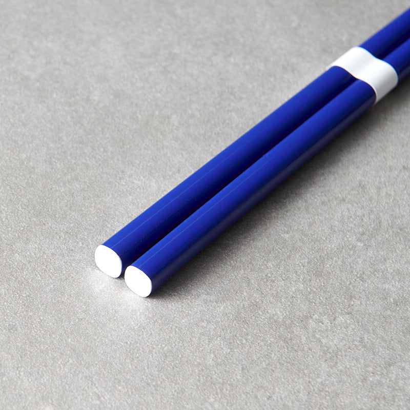 Chopsticks Ultramarine Blue & White - Image 3